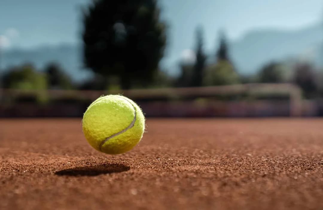 Czy tenis jest trudny dla początkujących? Oto najczęstsze wyzwania