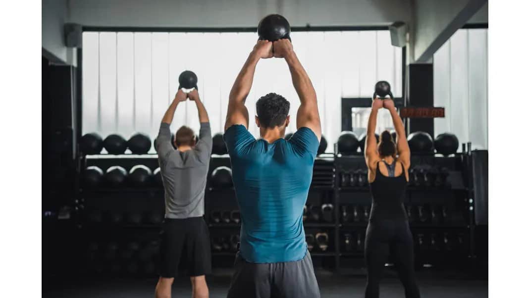 Jaki trening na masę: skuteczne ćwiczenia, które przynoszą efekty Jaki trening na masę: skuteczne ćwiczenia, które przynoszą efekty